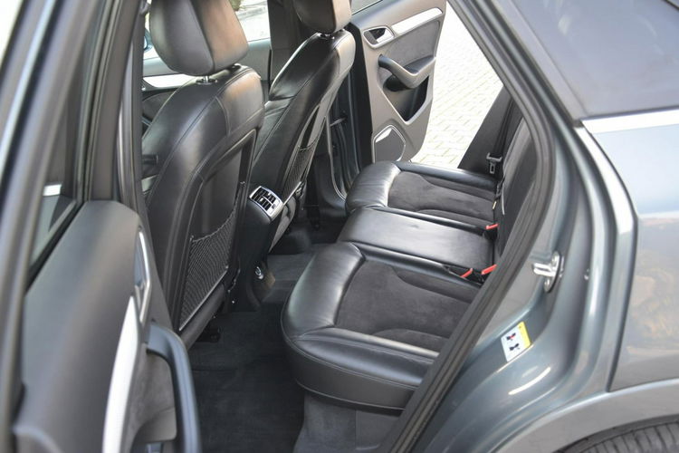 Audi Q3 Quattro bi-xenon Led Skóry Navi Czarny Sufit Park Assit Bose 2XParkt zdjęcie 16