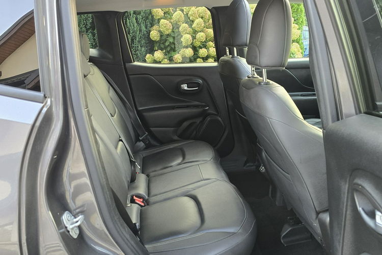 Jeep Renegade 1.0 GSE T3 SandS 120 Limited / Panorama / I-właściciel zdjęcie 10