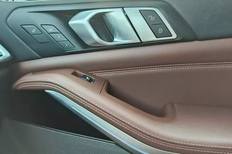 BMW x5-m zdjęcie 19