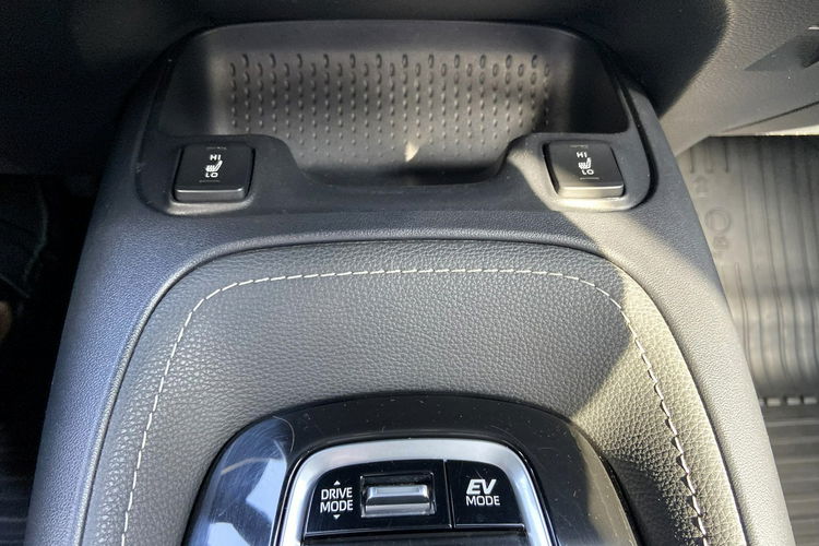 Toyota Corolla TS 1.8 HSD 122KM COMFORT STYLE TECH, salon Polska, gwarancja zdjęcie 21