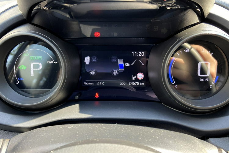 Toyota Yaris 1.5 HSD 116KM COMFORT STYLE TECH, salon Polska, gwarancja zdjęcie 16