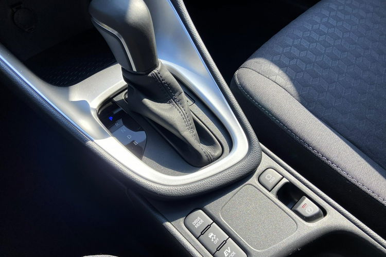 Toyota Yaris 1.5 HSD 116KM COMFORT STYLE TECH, salon Polska, gwarancja zdjęcie 17