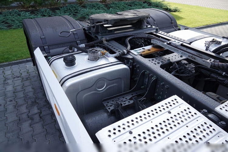 Mercedes ACTROS 1845 / HYDRAULIKA do wywrotu + dwuobwodowa / OPONY 100% / SPROWADZONY / 2018 ROK  zdjęcie 16