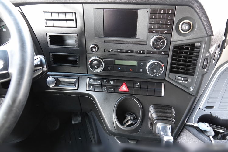 Mercedes ACTROS 1845 / HYDRAULIKA do wywrotu + dwuobwodowa / OPONY 100% / SPROWADZONY / 2018 ROK  zdjęcie 29