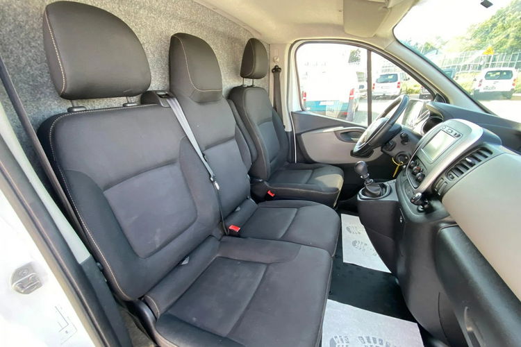 Renault Trafic Trafic 1.6 DCi 115 // WEBASTO / PDC / MANUAL / zdjęcie 21