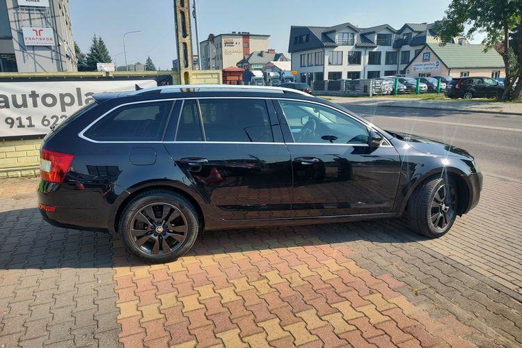 Skoda Octavia 2.0 TDi 150KM Klimatronic Navi zdjęcie 3