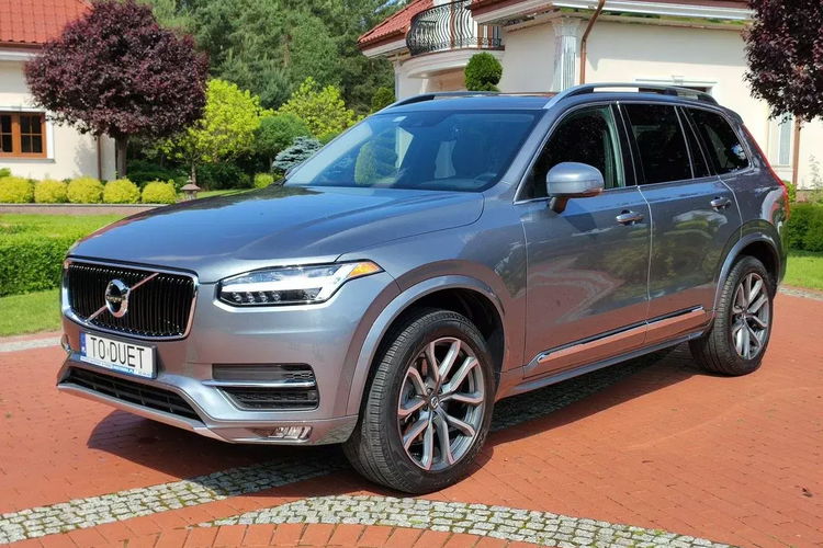 Volvo xc-90 zdjęcie 2