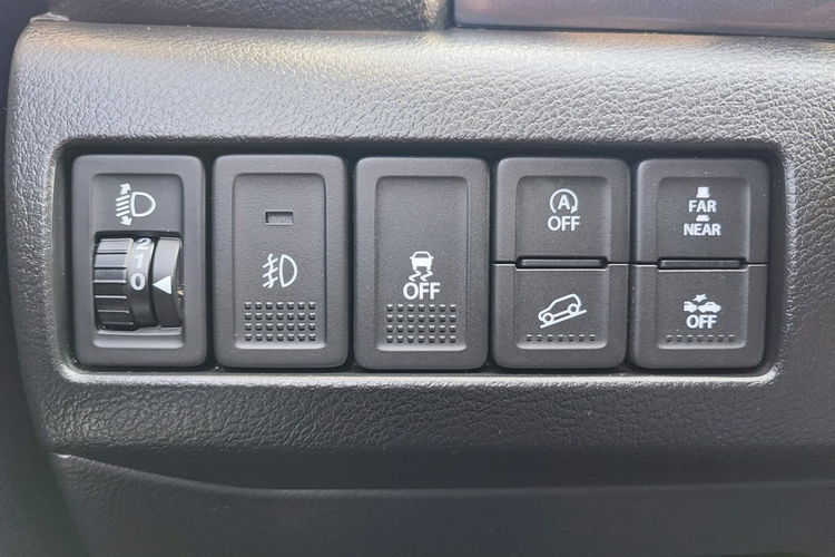 Suzuki Vitara 1.6 Comfort 4x4, 1.6 litra - 88 kW 16V zdjęcie 10