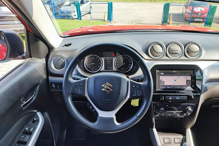 Suzuki Vitara 1.6 Comfort 4x4, 1.6 litra - 88 kW 16V zdjęcie 12