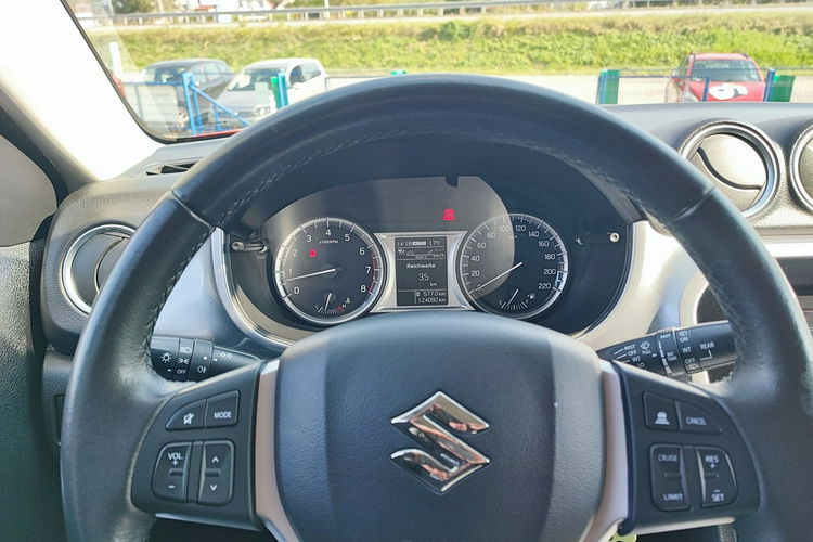 Suzuki Vitara 1.6 Comfort 4x4, 1.6 litra - 88 kW 16V zdjęcie 22