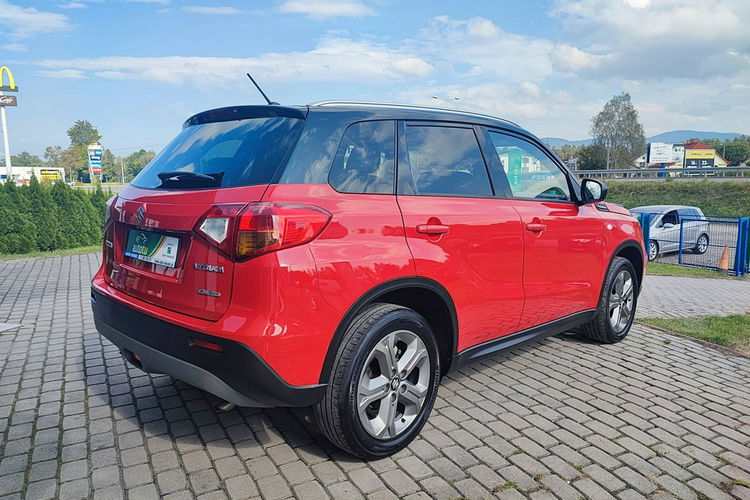 Suzuki Vitara 1.6 Comfort 4x4, 1.6 litra - 88 kW 16V zdjęcie 9