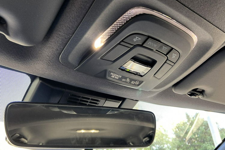 Toyota Corolla TS 1.8 HSD 140KM COMFORT TECH, salon Polska, gwarancja, FV23% zdjęcie 23