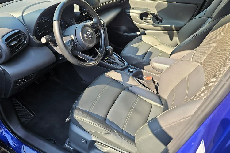 Toyota Yaris Cross 1.5 HSD 116KM 4x4 PREMIERE EDITION, salon Polska, gwarancja, FV23% zdjęcie 10