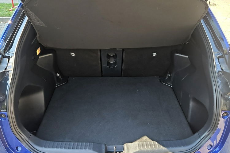 Toyota Yaris Cross 1.5 HSD 116KM 4x4 PREMIERE EDITION, salon Polska, gwarancja, FV23% zdjęcie 12