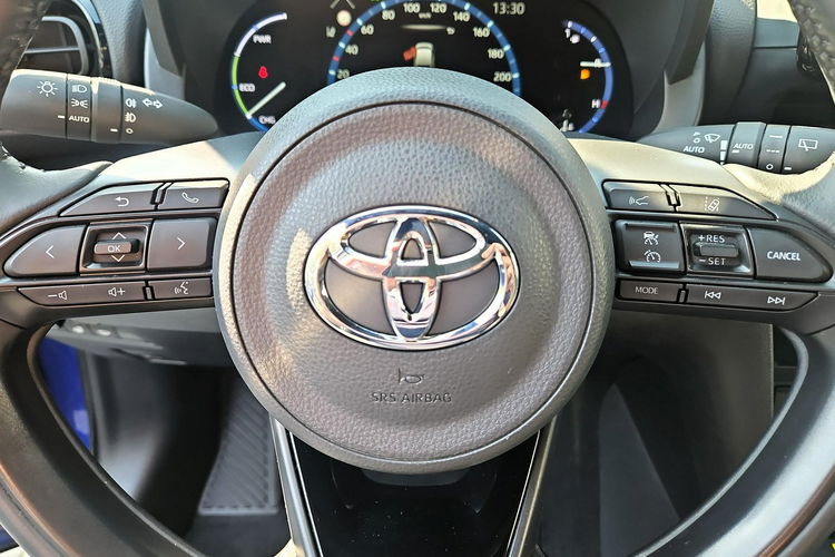 Toyota Yaris Cross 1.5 HSD 116KM 4x4 PREMIERE EDITION, salon Polska, gwarancja, FV23% zdjęcie 22