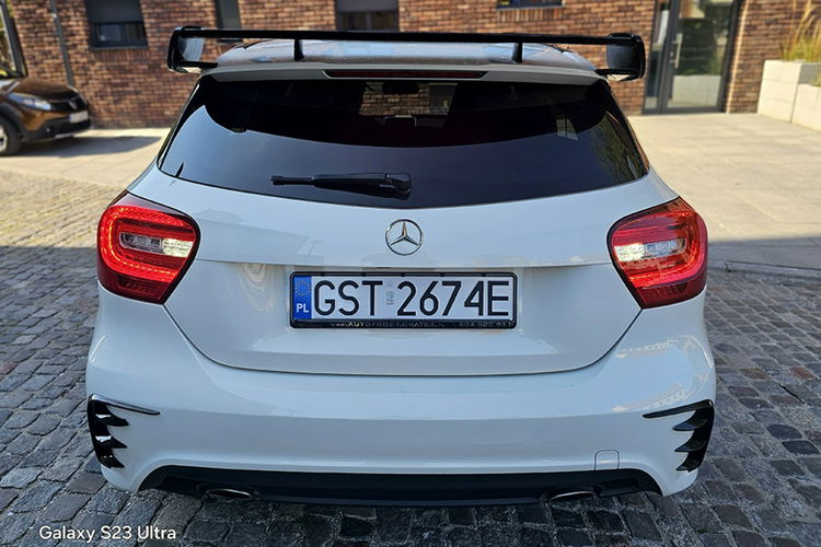 Mercedes A 180 AMG Line Alkantara Bezwypadkowy Ks.Serwisowa zdjęcie 17