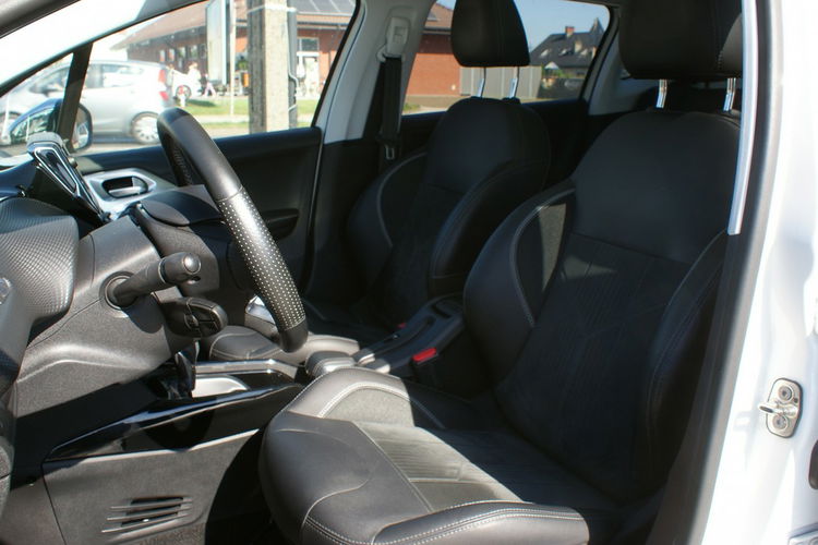 Peugeot 2008 zdjęcie 10