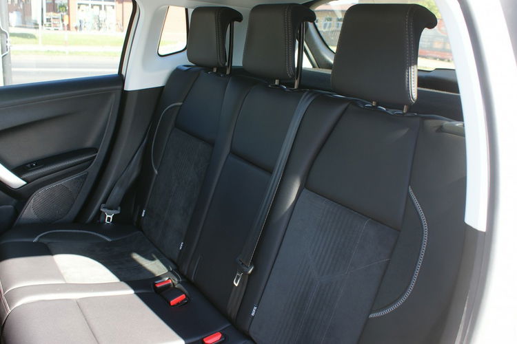 Peugeot 2008 zdjęcie 16