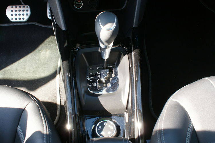 Peugeot 2008 zdjęcie 23