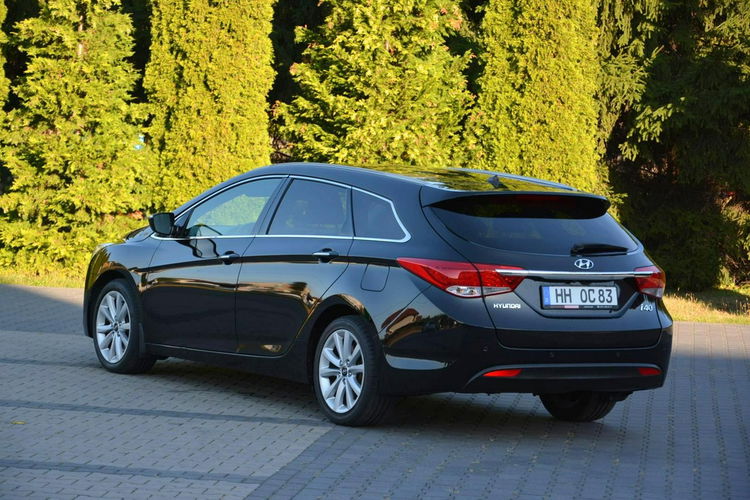 Hyundai i40 1.6(135KM) 12.2013r Xenon Navi Kamera Klimatronic 2xParktr Keyless go zdjęcie 15