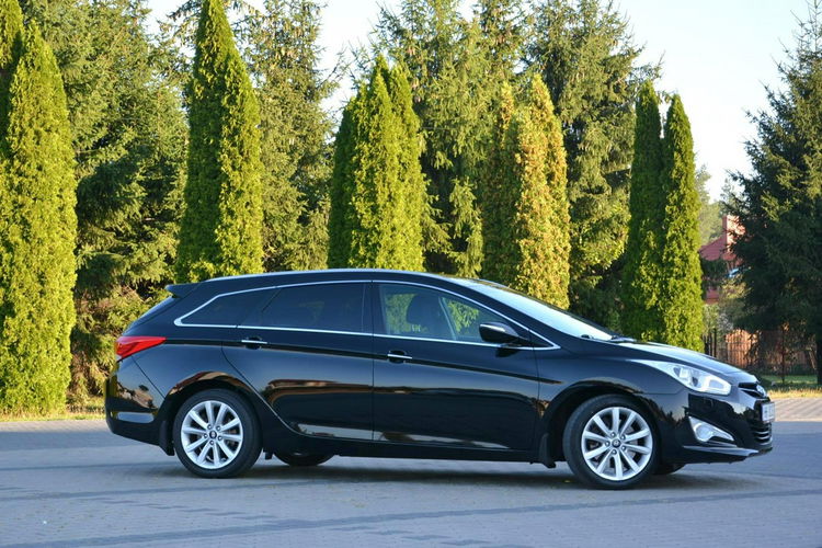 Hyundai i40 1.6(135KM) 12.2013r Xenon Navi Kamera Klimatronic 2xParktr Keyless go zdjęcie 4