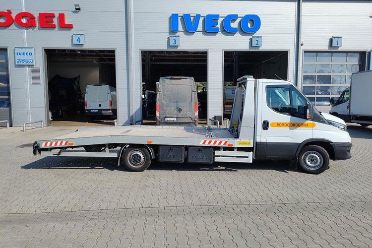 Iveco DAILY 35S18 zdjęcie 4