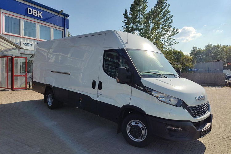 Iveco DAILY 35C16 zdjęcie 9