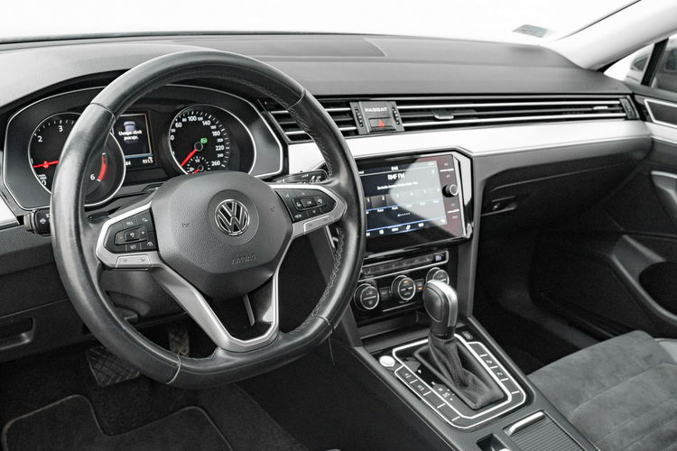 Volkswagen Passat GD953WU # 2.0 TDI Elegance DSG Podgrz.f NAVI LED Salon PL VAT 23% zdjęcie 6