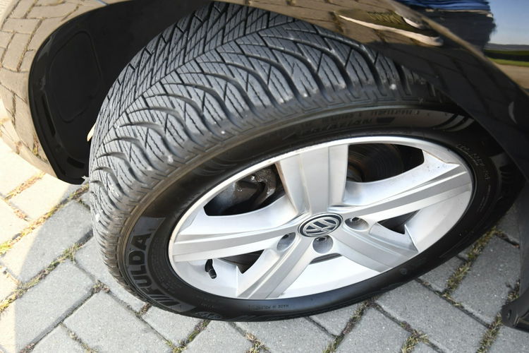 Volkswagen Golf 2.0tdi Serwis.Klimatronic 2 str.Podg.Fot.Navigacja.Parktronic. zdjęcie 34