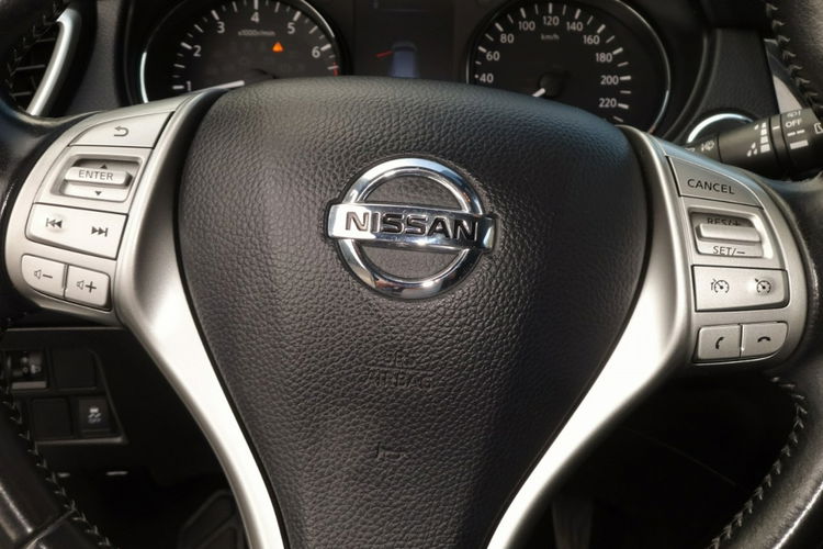 Nissan Qashqai Navi kamery 360 panoramadach zdjęcie 17