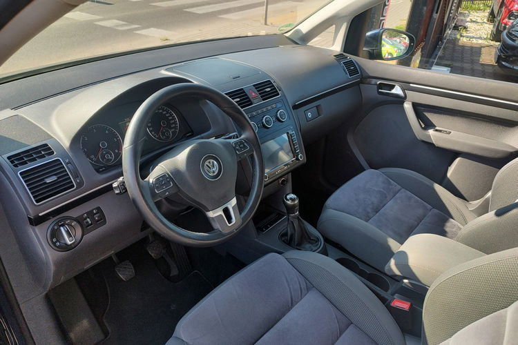 Volkswagen Touran 2.0 TDi 140KM Klimatronic Navi zdjęcie 14