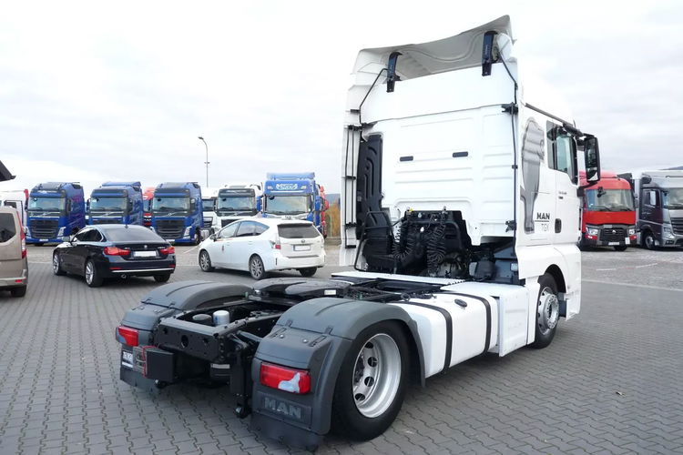 MAN TGX 18.480 / EURO 6 / RETARDER / ACC / LOW DECK / AUTOMAT / zdjęcie 9