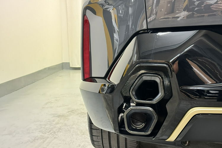 BMW XM Grzane i Wentylowane Fotele z Masażem Bowers Zawieszenie M Iconic Glow zdjęcie 12