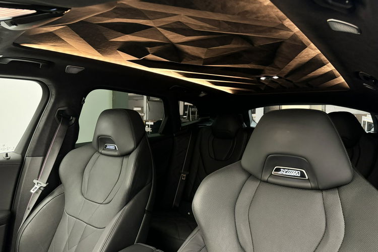 BMW XM Grzane i Wentylowane Fotele z Masażem Bowers Zawieszenie M Iconic Glow zdjęcie 18