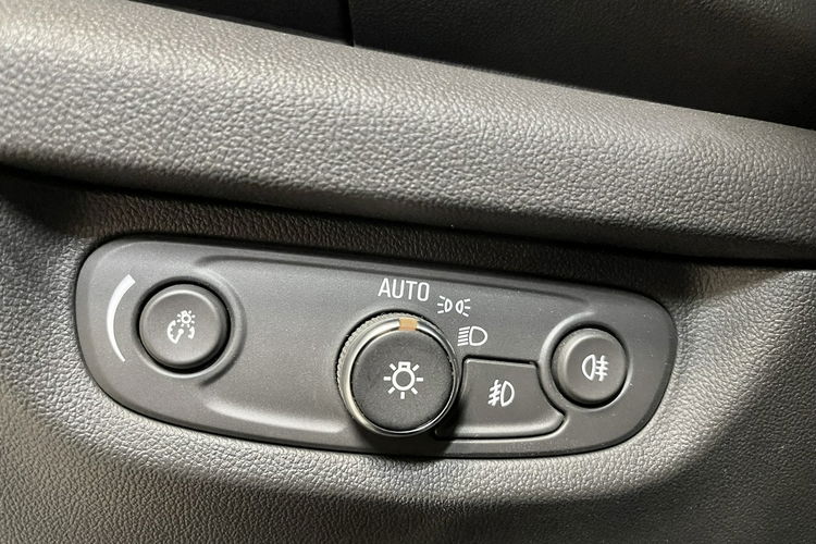 Opel Insignia 2.0 CDTI 170KM Innovation AppleCar NAVI LUX Led KeyLess Virtua Niemiec zdjęcie 25