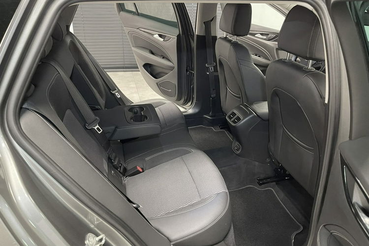 Opel Insignia 2.0 CDTI 170KM Innovation AppleCar NAVI LUX Led KeyLess Virtua Niemiec zdjęcie 33