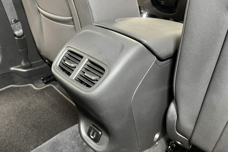 Opel Insignia 2.0 CDTI 170KM Innovation AppleCar NAVI LUX Led KeyLess Virtua Niemiec zdjęcie 37