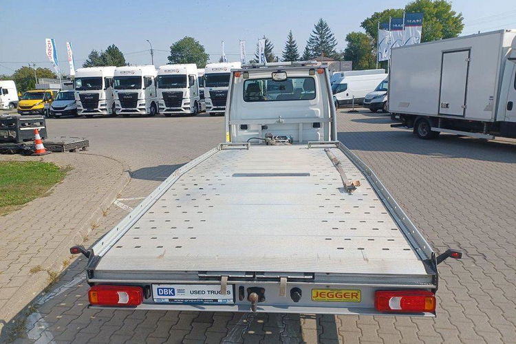 Iveco DAILY 35S18 zdjęcie 5