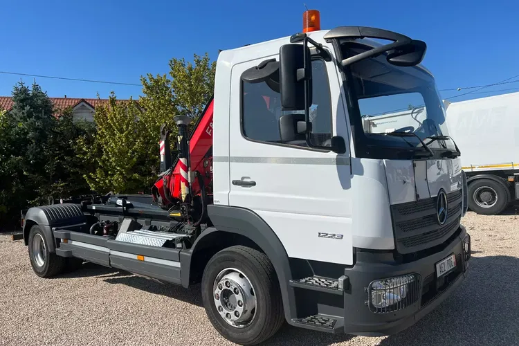 Mercedes ATEGO 1223 L HDS +HAKOWIEC zdjęcie 1