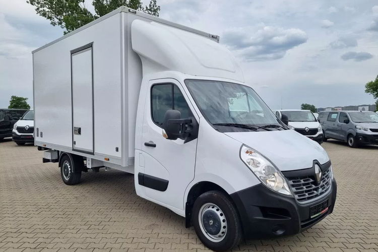 Renault Master 99999zł NETTO Kontener 8 ePAL 2.3 dCI/131KM zdjęcie 3