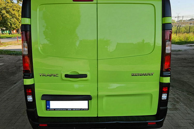 Renault Trafic Pack klim + navi zdjęcie 17