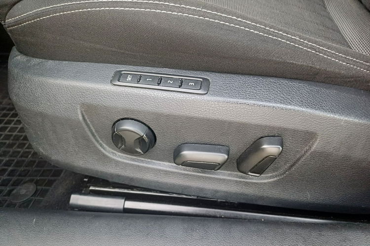 Skoda Superb Hybryda Plug In 218KM Bezwypadkowy zdjęcie 20