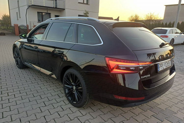 Skoda Superb Hybryda Plug In 218KM Bezwypadkowy zdjęcie 6