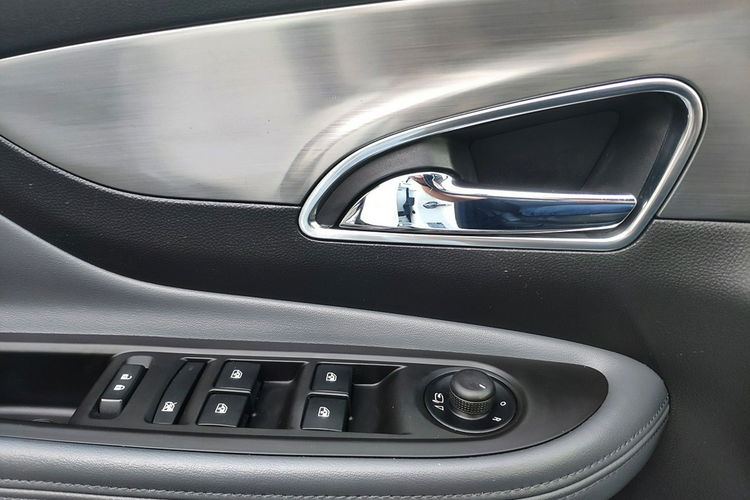 Opel Mokka Bezwypadkowy + 2 klucze zdjęcie 23