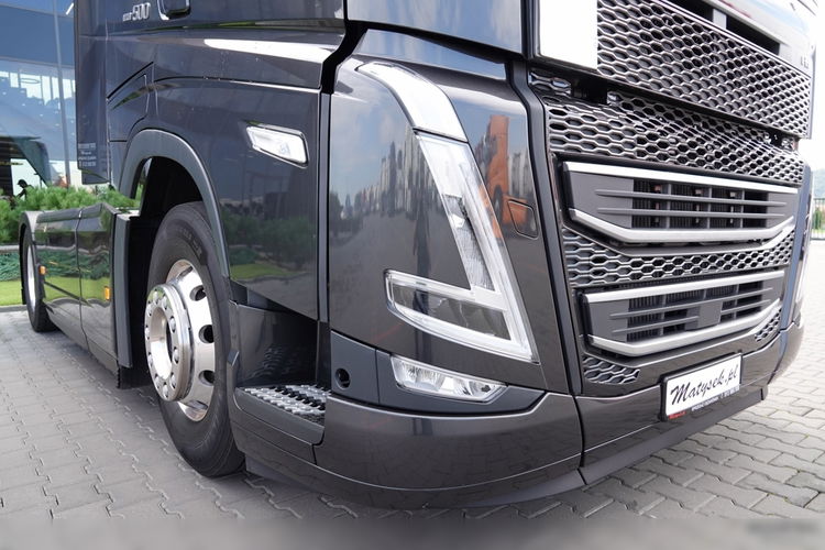 Volvo FH 500 / XXL / I-SAVE / KLIMA POSTOJOWA / CAŁY NA PODUSZKACH / TV / SKÓRY / ALUSY /  zdjęcie 11