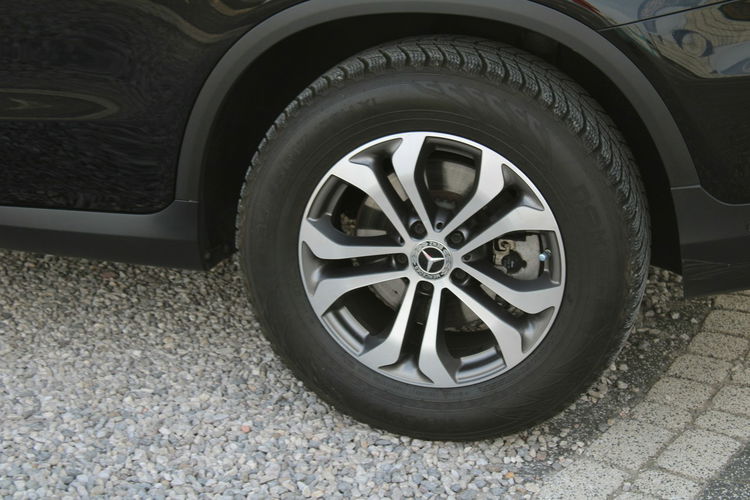 Mercedes GLC 220 4-Matic Skóra Led F-vat Gwarancja Salon Polska zdjęcie 9