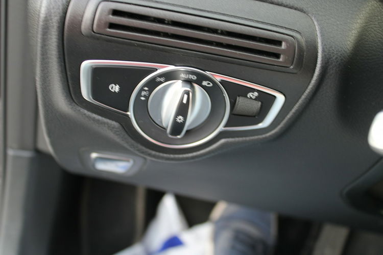 Mercedes GLC 220 4-Matic Skóra Led F-vat Gwarancja Salon Polska zdjęcie 20