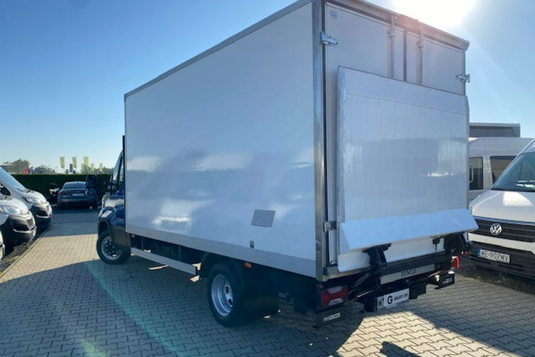 Iveco Daily 35C16 V SALON PL/ XENON / MROŹNIA CHŁODNIA-220V / BLIŹNIAKI / WINDA zdjęcie 4