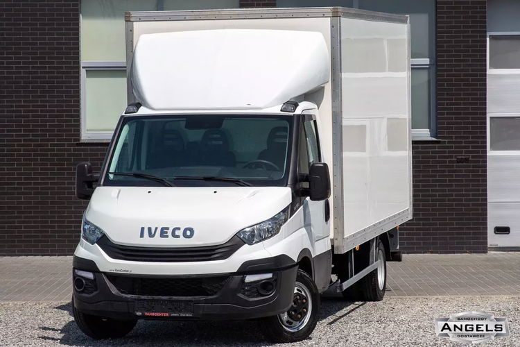 Iveco Daily 35C15 KONTENER + WINDA 750kg KOŁA BLIŹNIAKI zdjęcie 1