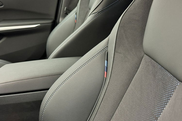 BMW 320 320d xDrive MPakiet Grzane Fotele Tempomat Dostęp Komfort Widescreen zdjęcie 27